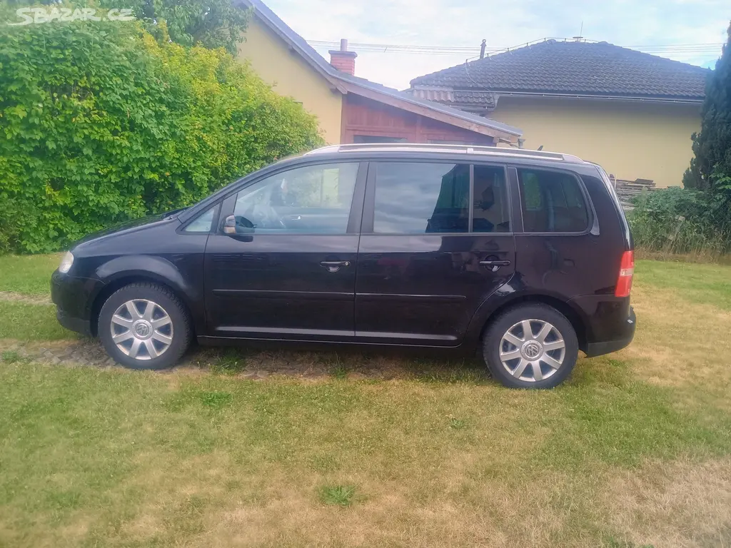 Prodám VW Touran 2,0 TDI 2006 STK ROZVODY OLEJ TAŽ - fotka 2