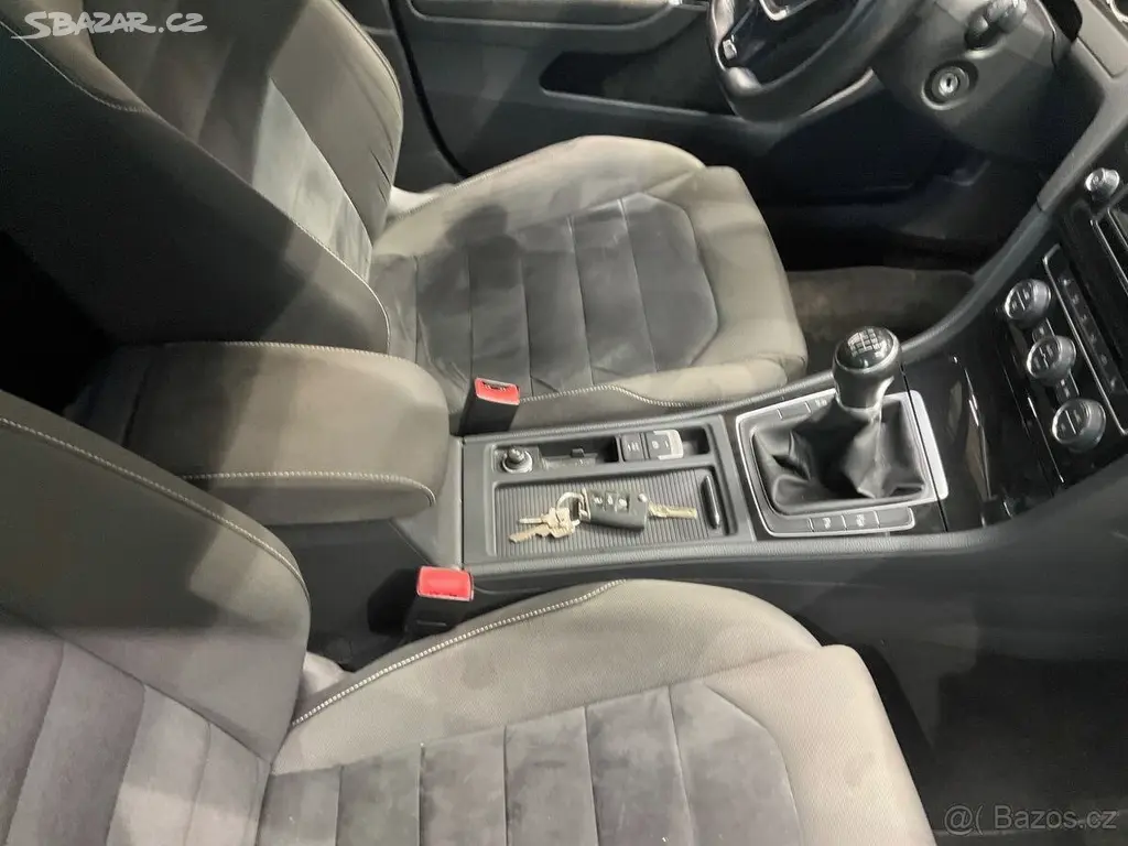 Volkswagen Golf, 7 1.4Tsi 103KW HIGHLINE XENONY - fotka 5