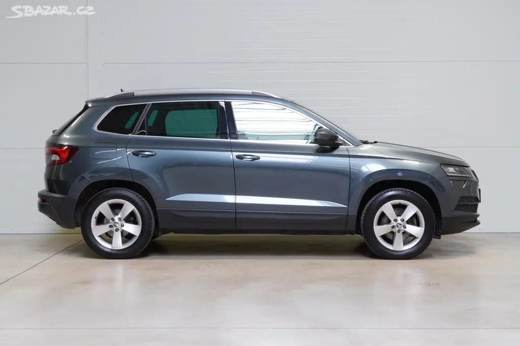 Škoda Karoq, 2.0TDI,4x4,DSG,ČR,1.MAJ,TAŽNÉ - fotka 4