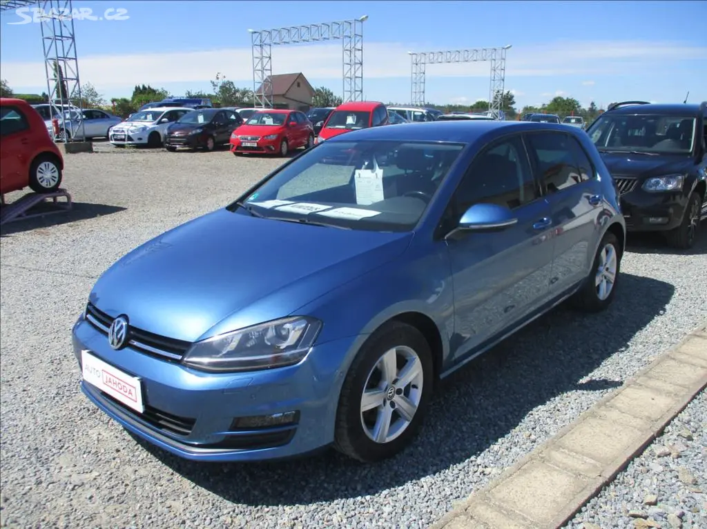 Volkswagen Golf, 1,4 TSi,digi klima,xenon,s.kn. - fotka 3