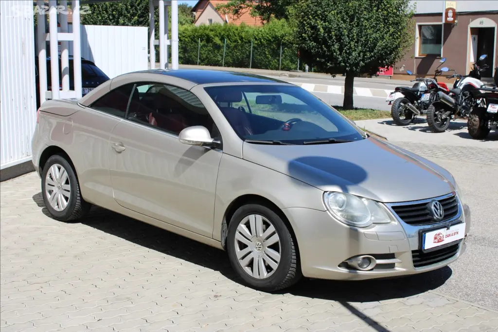 Volkswagen Eos, 2,0 TFSi 110 kW kůže, xenony - fotka 6
