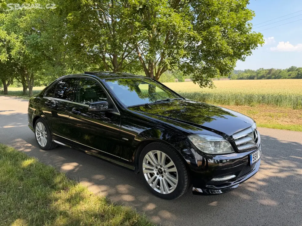 Mercedes-benz c350 cdi AMG PAKET 4x4 - fotka 3