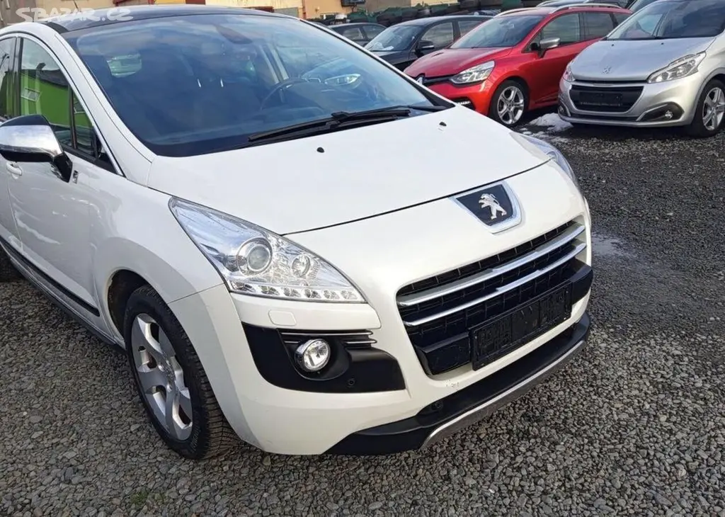 Peugeot 3008 2.0 HDI AT Kůže, Navi Panorama