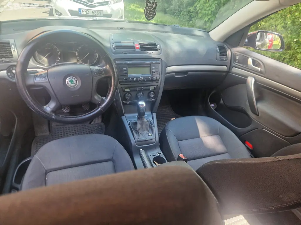 Škoda Octavia 1.9 tdi - fotka 6