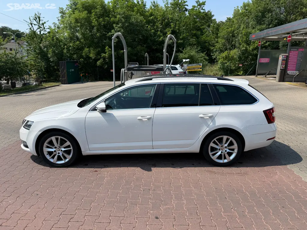 Škoda Octavia III FL. - fotka 3