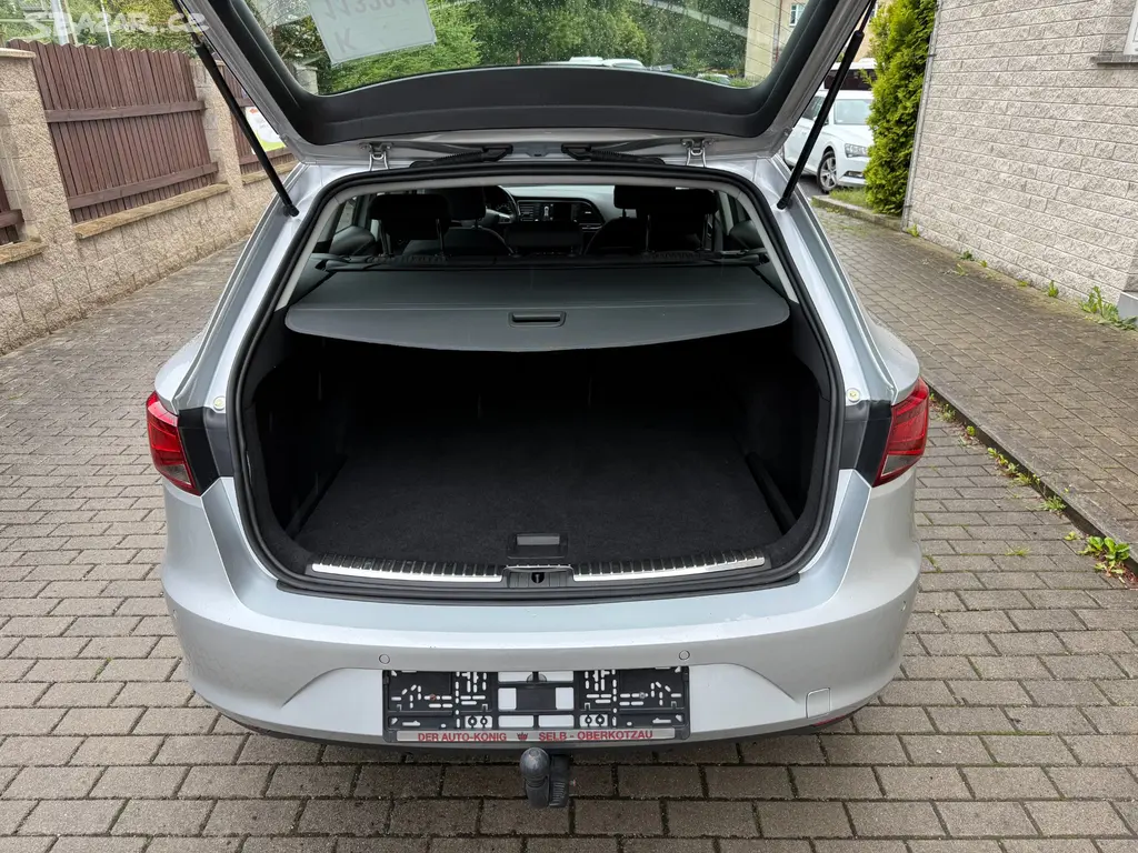 Seat Leon 2.0 TDI 110 kW, 2016, najeto 174 023 km - fotka 5