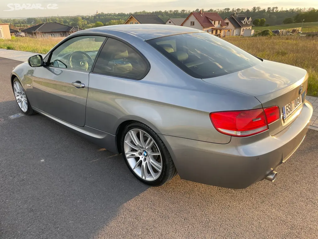 BMW E92 335D 210kw M-Paket - fotka 6