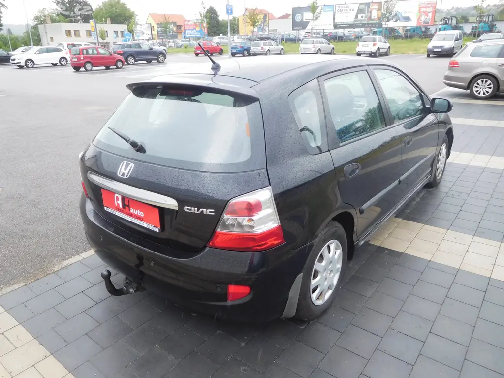 Honda Civic 1.4i Sport, 66 kW, Klima - fotka 3