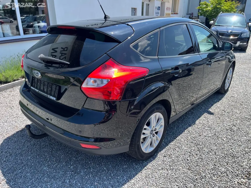 Ford Focus, 1.6 i - fotka 2