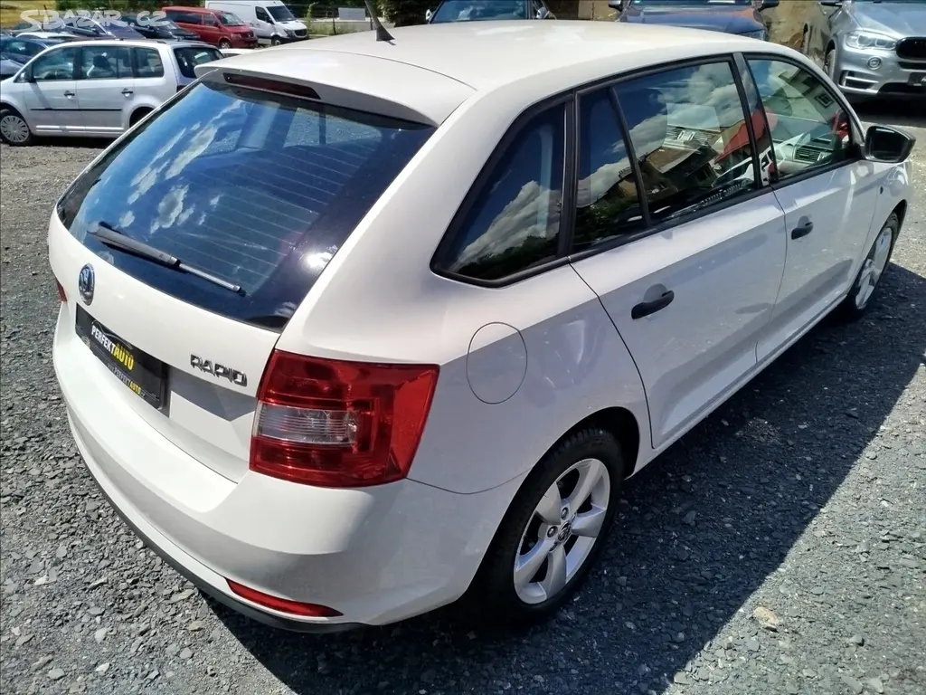 Škoda Rapid, 1,2 TSi, NOVÉ ROZVODY + OLEJ - fotka 6