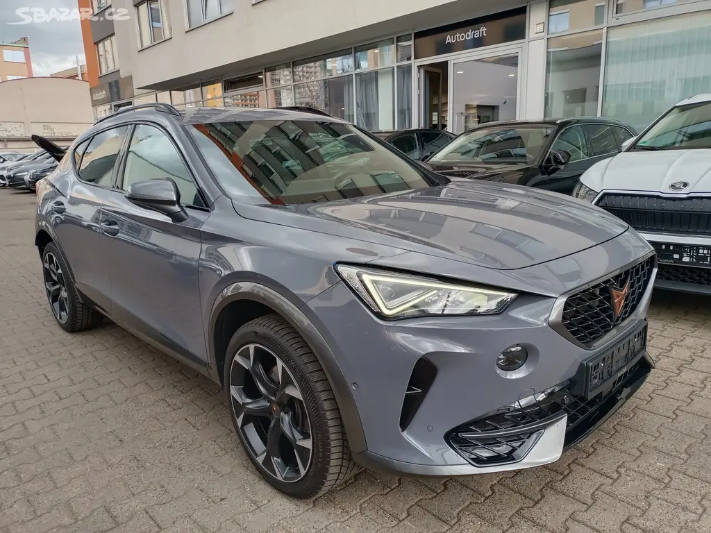 Cupra Formentor 2.0 TSI 140kW 4x4 DSG / ALU 19''