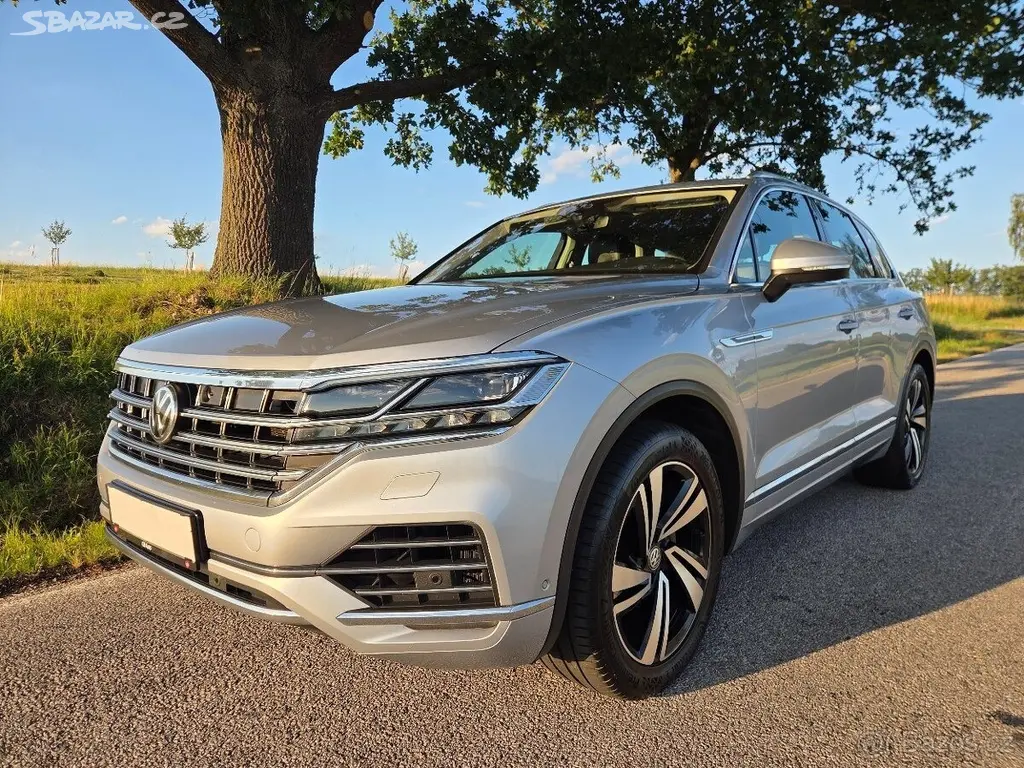 Volkswagen Touareg 3,0 TDI(210KW) HEZKÝ - fotka 2