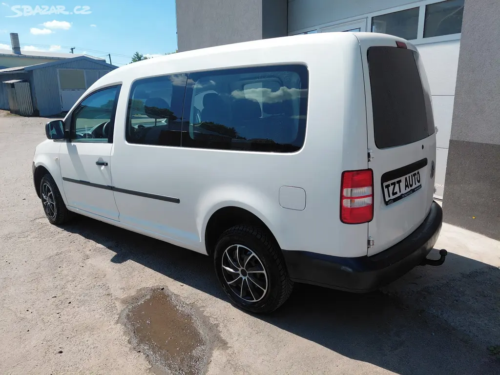 VW CADDY 2.0TDi 4x4 MAXI r.12 5 míst DPH, TAŽNÉ - fotka 3