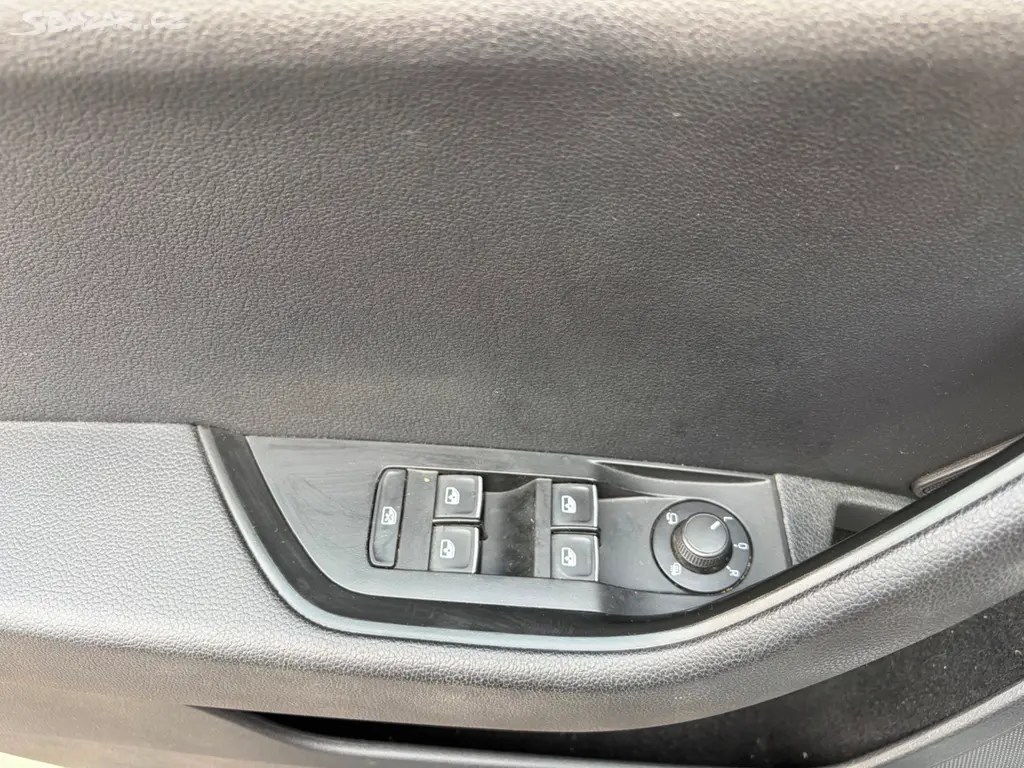 Škoda Superb, 2.0 TDI 140kW L&K 4x4 DSG - fotka 6