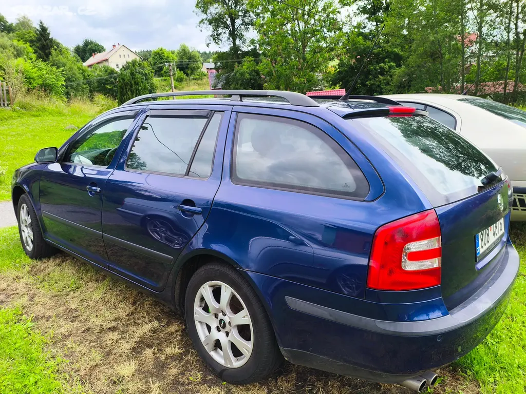 Škoda Octavia 2 combi - fotka 4