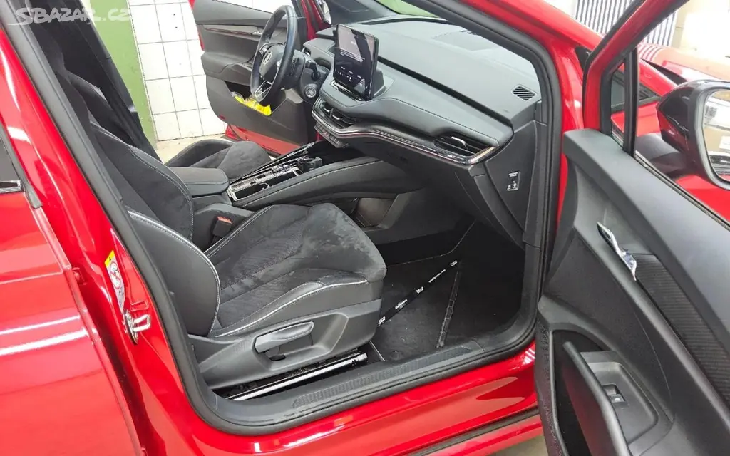 Škoda Enyaq, iV80 SPORTLINE SOH 96% - fotka 6