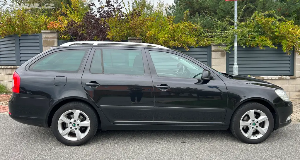 Škoda Octavia 2.0TDI,103kw, 04/2013,Elegance,TOP - fotka 2