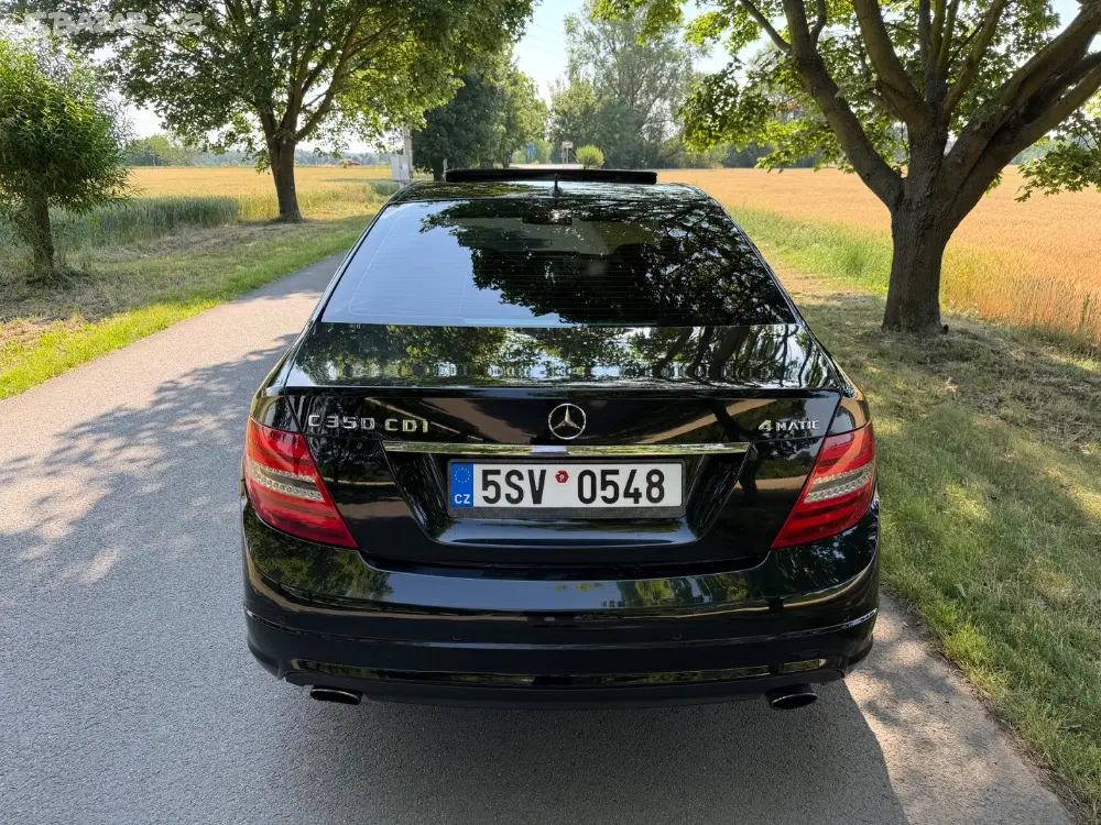 Mercedes-benz c350 cdi AMG PAKET 4x4 - fotka 5