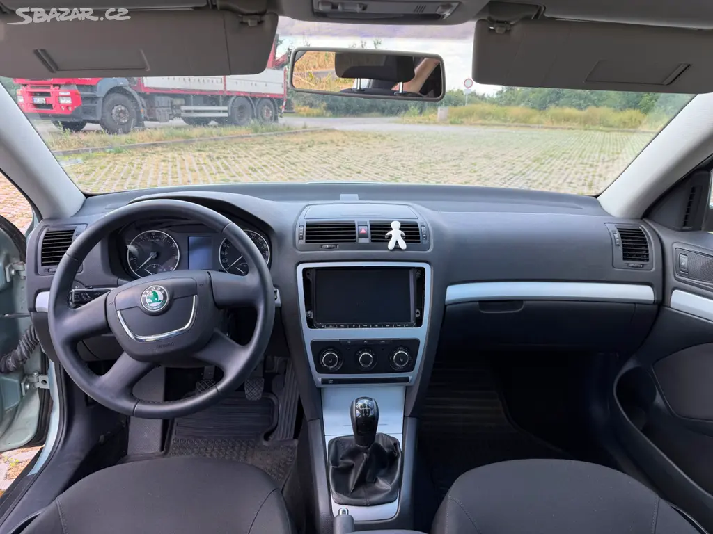 Škoda Octavia Kombi II Facelift 1.4TSI 90KW - fotka 5