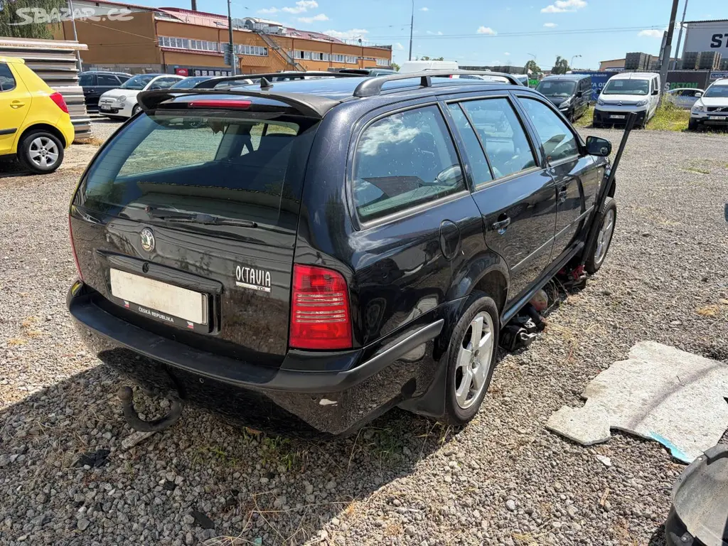Škoda Octavia 1.9 TDi 81kw digi klima kůže xenon - fotka 3