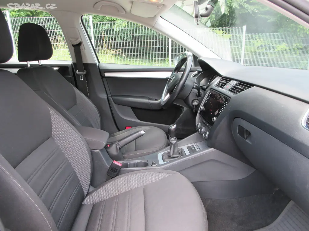 Škoda Octavia III 1.6 TDi 85 Kw, Navi, Nové v ČR - fotka 6