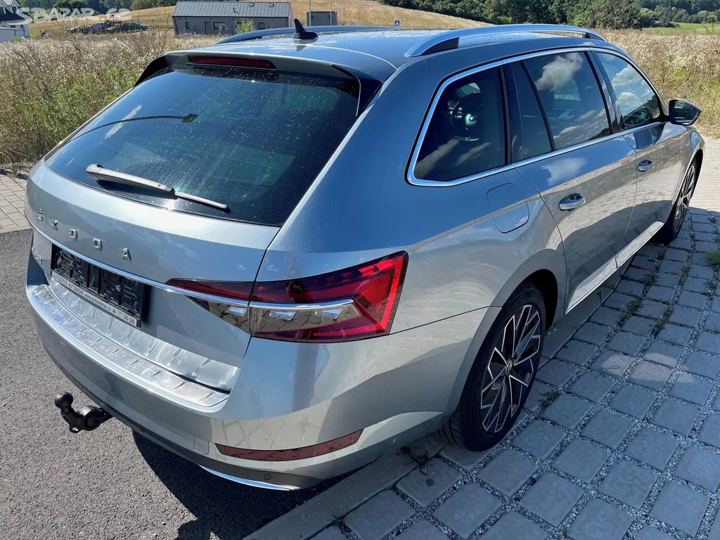 Škoda Superb III Combi L&K 1.5 TSI DSG alu - fotka 4