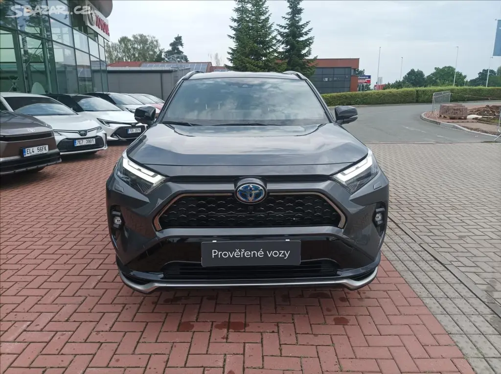 Toyota Rav4, 2,5 PHEV Selection - fotka 6