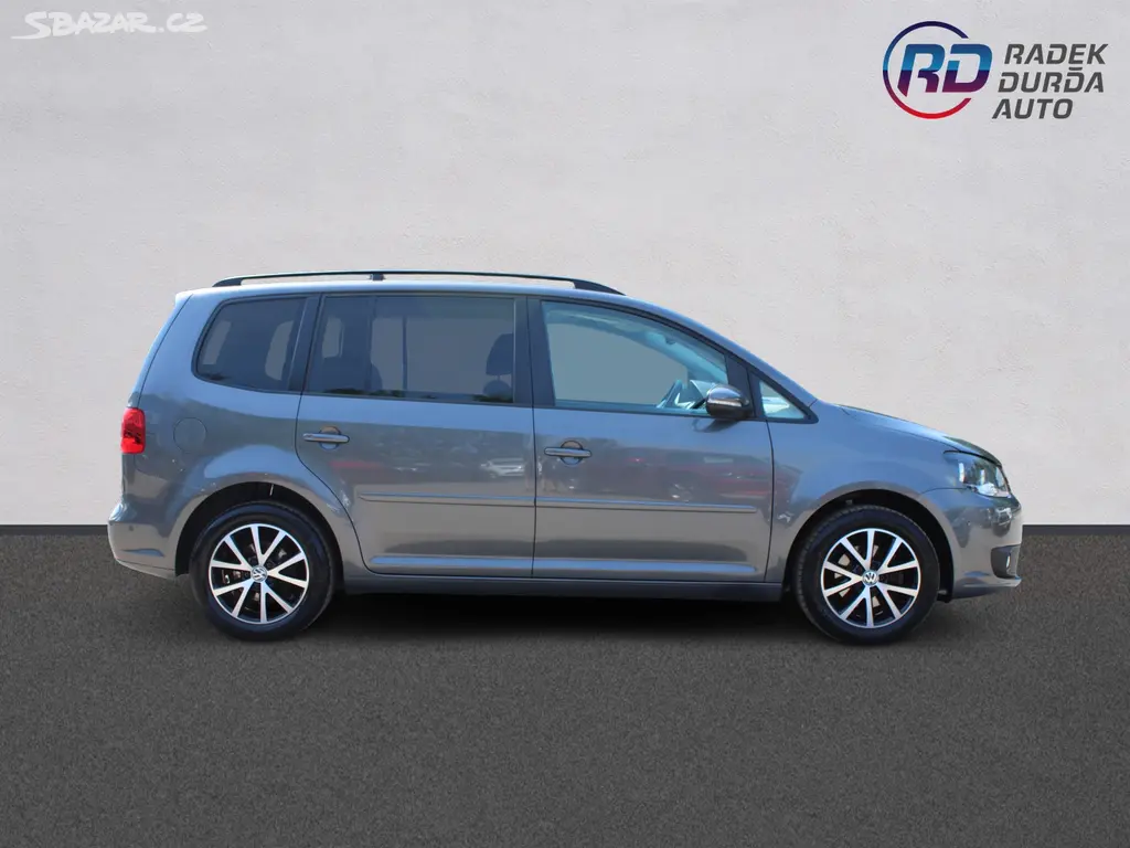 Volkswagen Touran 1,2 TSI 7 MÍST,VÝHŘEVY,2010 - fotka 4