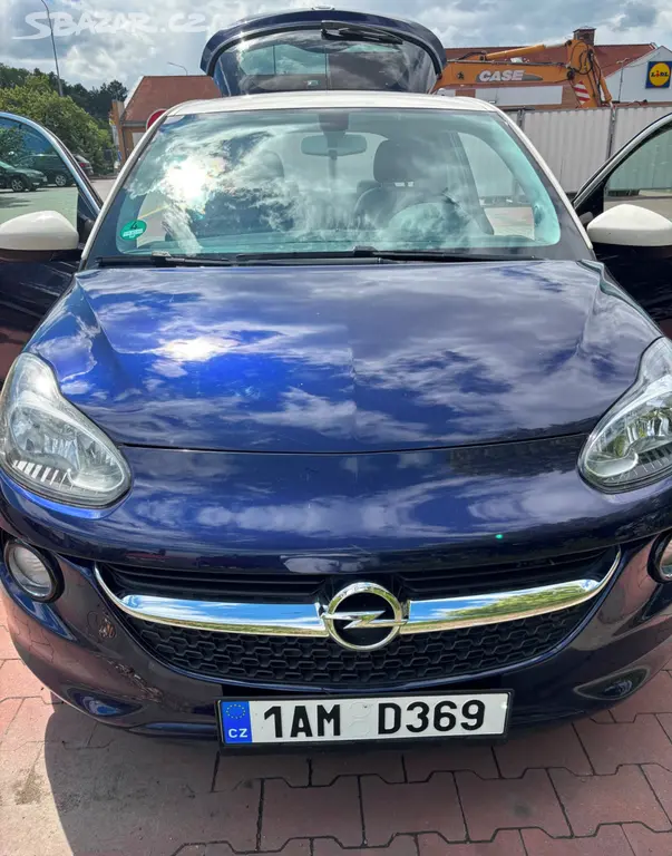 Auto Opel Adam 2016
