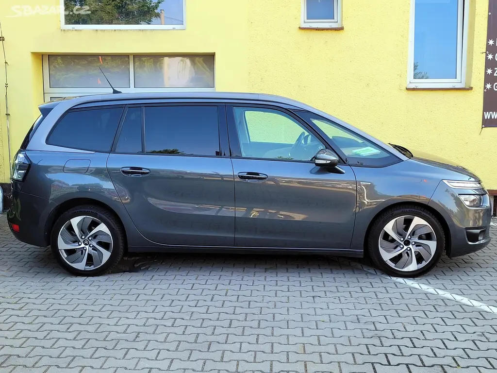 Citroën Grand C4 Picasso 2,0 eHDi EXCLUSIVE, 7míst - fotka 6