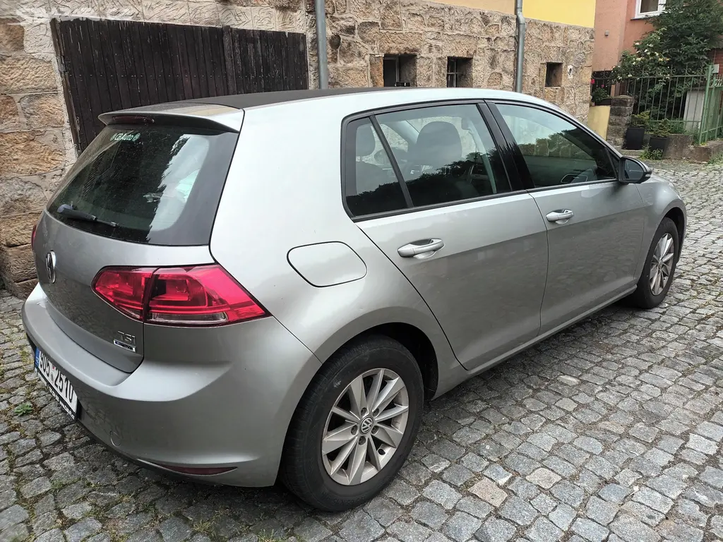 Volkswagen Golf VII 1.2 TSI 77kW - fotka 6
