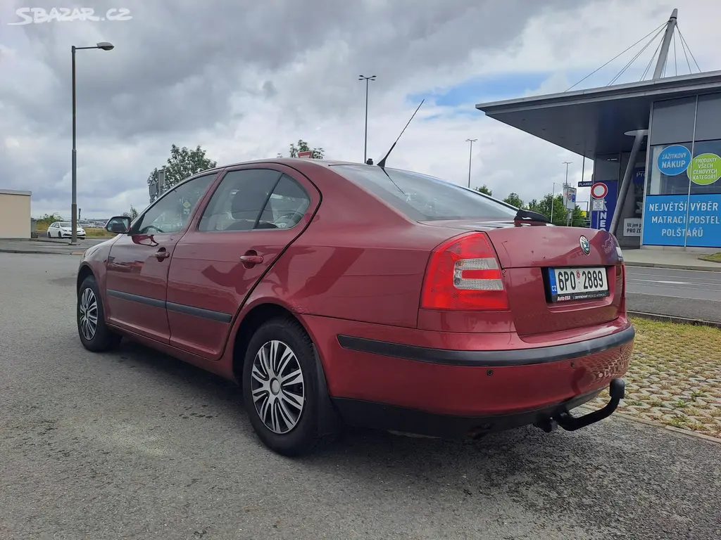 Škoda Octavia, 1.6FSI 85KW,PLNĚ POJÍZDNÉ - fotka 5