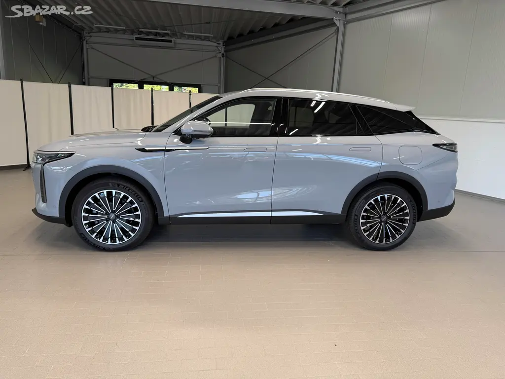 Omoda 9, Premium 1.5t GDI SHS AWD - fotka 5