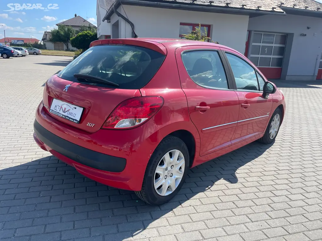 PEUGEOT 207 1,4i 54kw Klima ESP 2012 - fotka 4