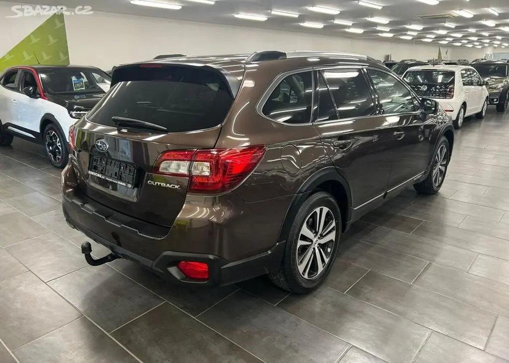 Subaru Outback 2.5 Executive 2018 | Záruka - fotka 6