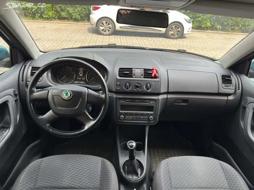 Škoda Fabia II combi facelift - fotka 4