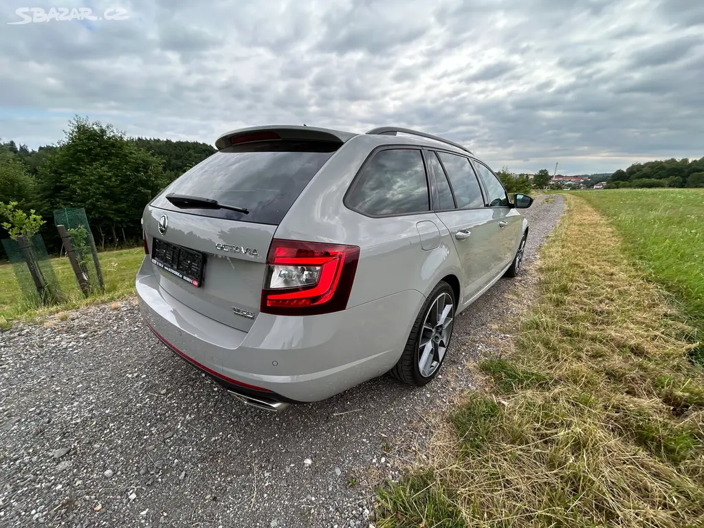 Prodám Škoda Octavia III RS 2.0 TSI 180kW - fotka 3