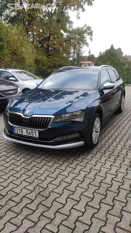 Škoda Superb scout 206kw - fotka 2