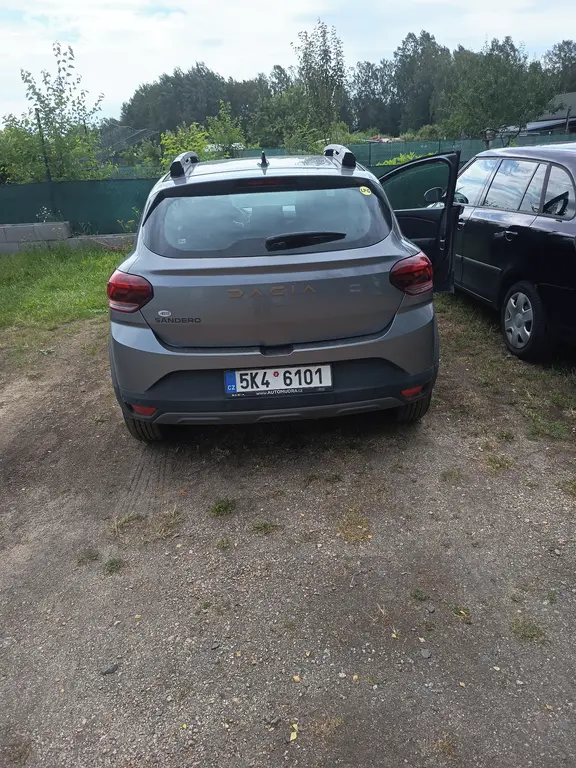 Dacia Sandero stepway Extreme LPG - fotka 2