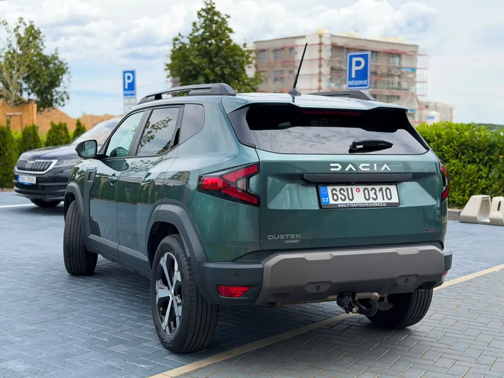 Dacia Duster Journey Hybrid 140 / 2025 / tažné - fotka 3