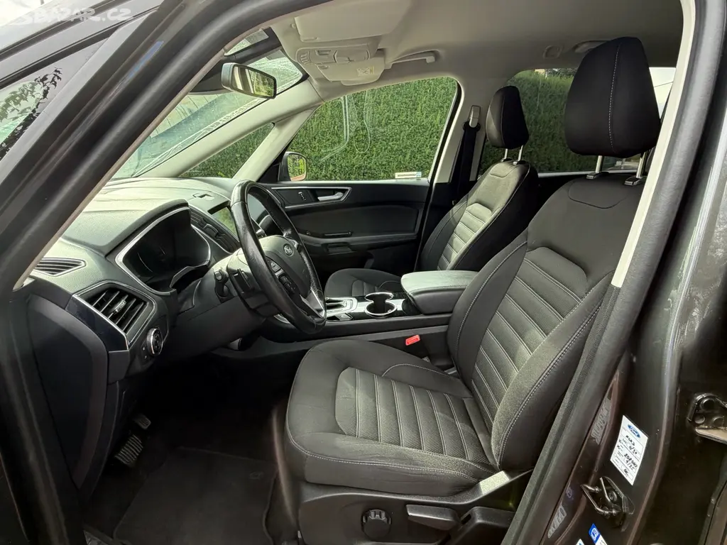 Ford Galaxy 2.0TDCi 110kW Automat 7míst rok 4/2018 - fotka 6