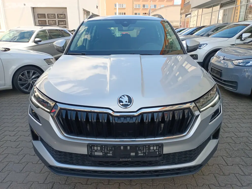 Škoda Karoq 2.0 TDI 85kW Man. Facelift Full LED - fotka 2