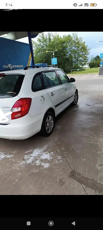 Škoda fabia 2 combi - fotka 4