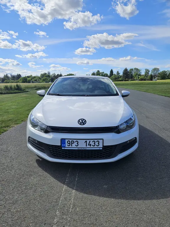 Prodám Volkswagen Scirocco, 1.4 TSI 2009 - fotka 3