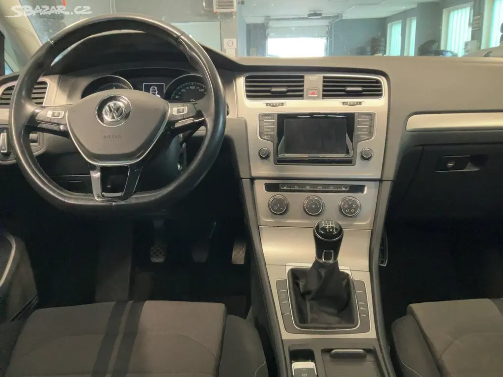Volkswagen Golf, 1.4Tsi 92KW VYHŘ. SED. TOPstav - fotka 2