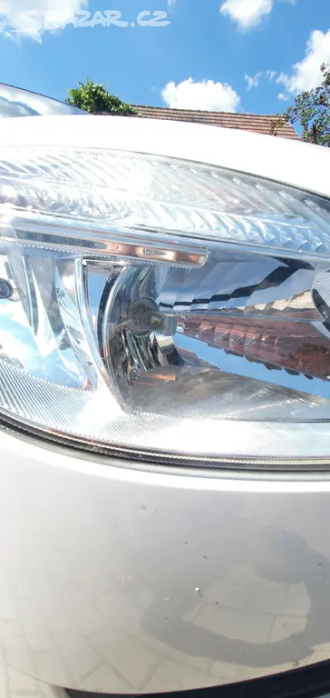 Škoda Fabia II - fotka 6