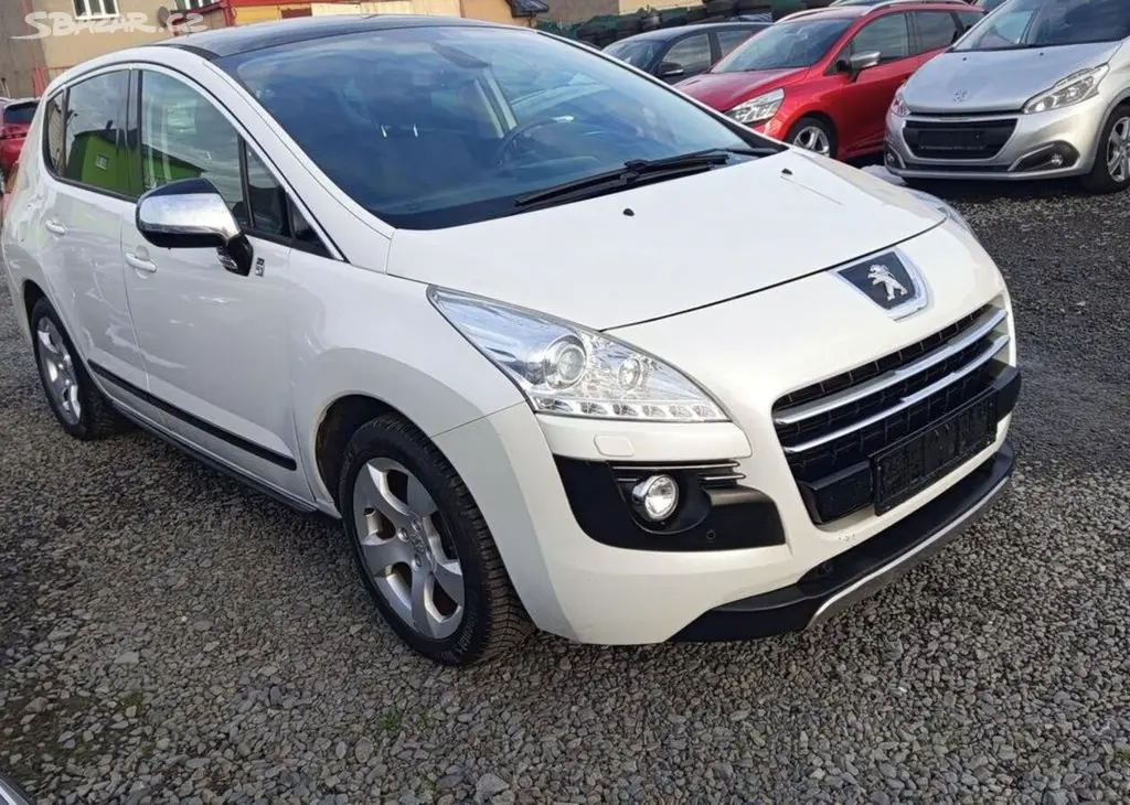 Peugeot 3008 2.0 HDI AT Kůže, Navi Panorama - fotka 2