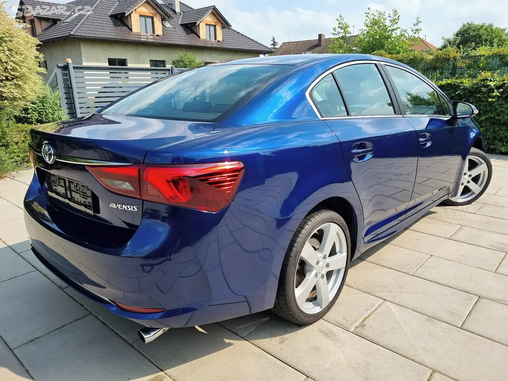 TOYOTA AVENSIS 1.8 COMFORT r.v.09/2016 KAMERA,ALU - fotka 3
