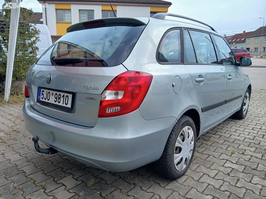Škoda Fabia, 1.2TSI, 63kW, 108tis.km - fotka 5