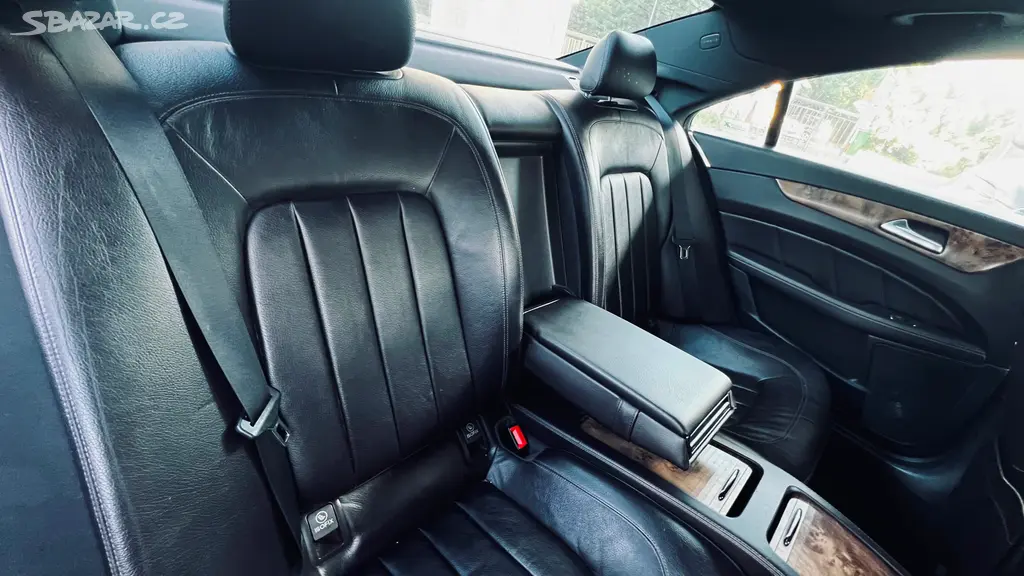 Mercedes Benz CLS 500 4Matic 300KW 2012 CZ - fotka 6